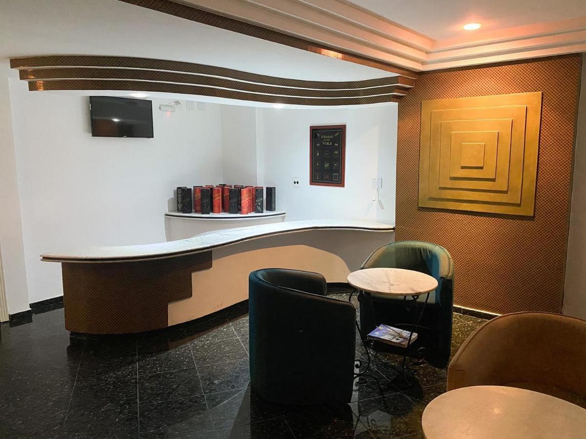 Motel Villa Di Roma (Adults Only) Guaruja Bagian luar foto
